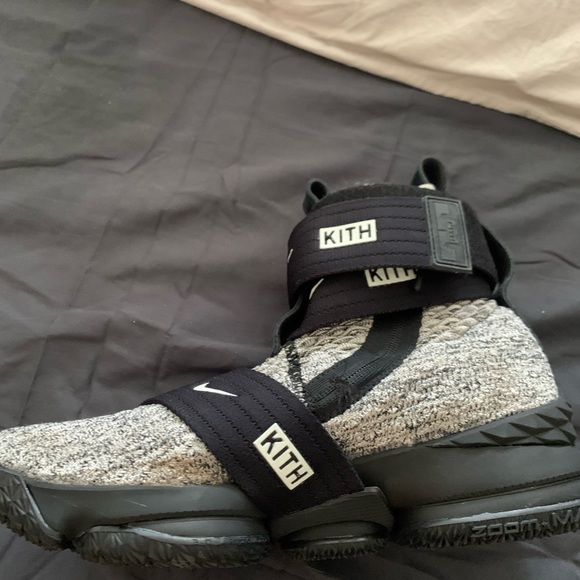 Lebron 15 kith - Picture 3 of 5